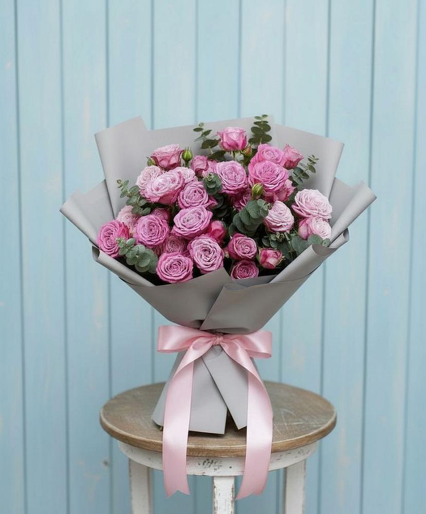 Букет цветов из: Розы в Кунгуре