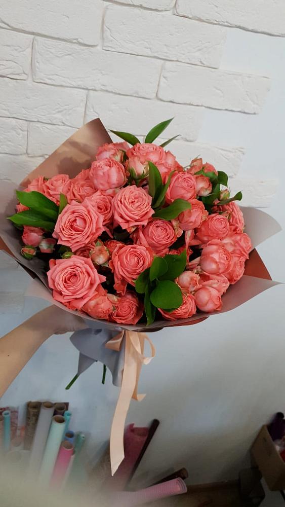 Букет цветов из: Розы в Кунгуре