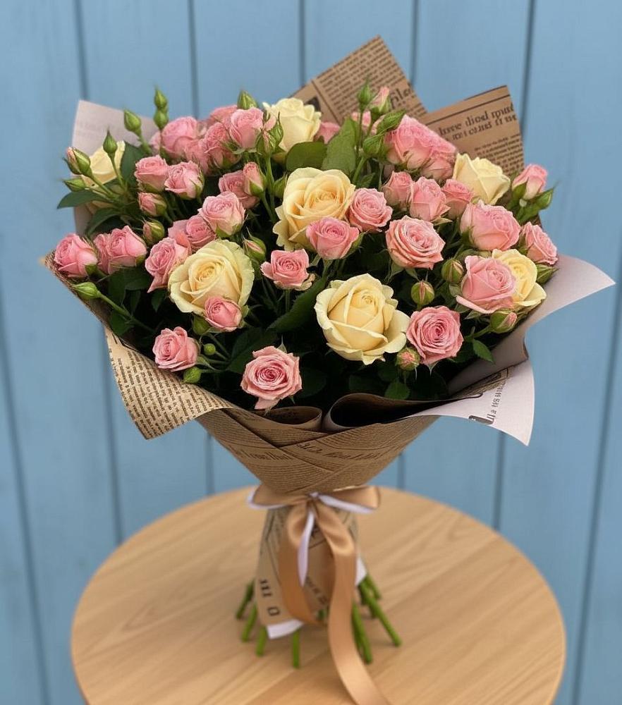 Букет цветов из: Розы в Кунгуре