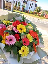 Букет цветов из:  Герберы #REPLACE_PRED# Кунгуре