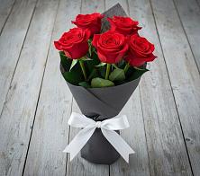 Букет 5 Красных роз Эдлесс Лав #REPLACE_PRED# Кунгуре