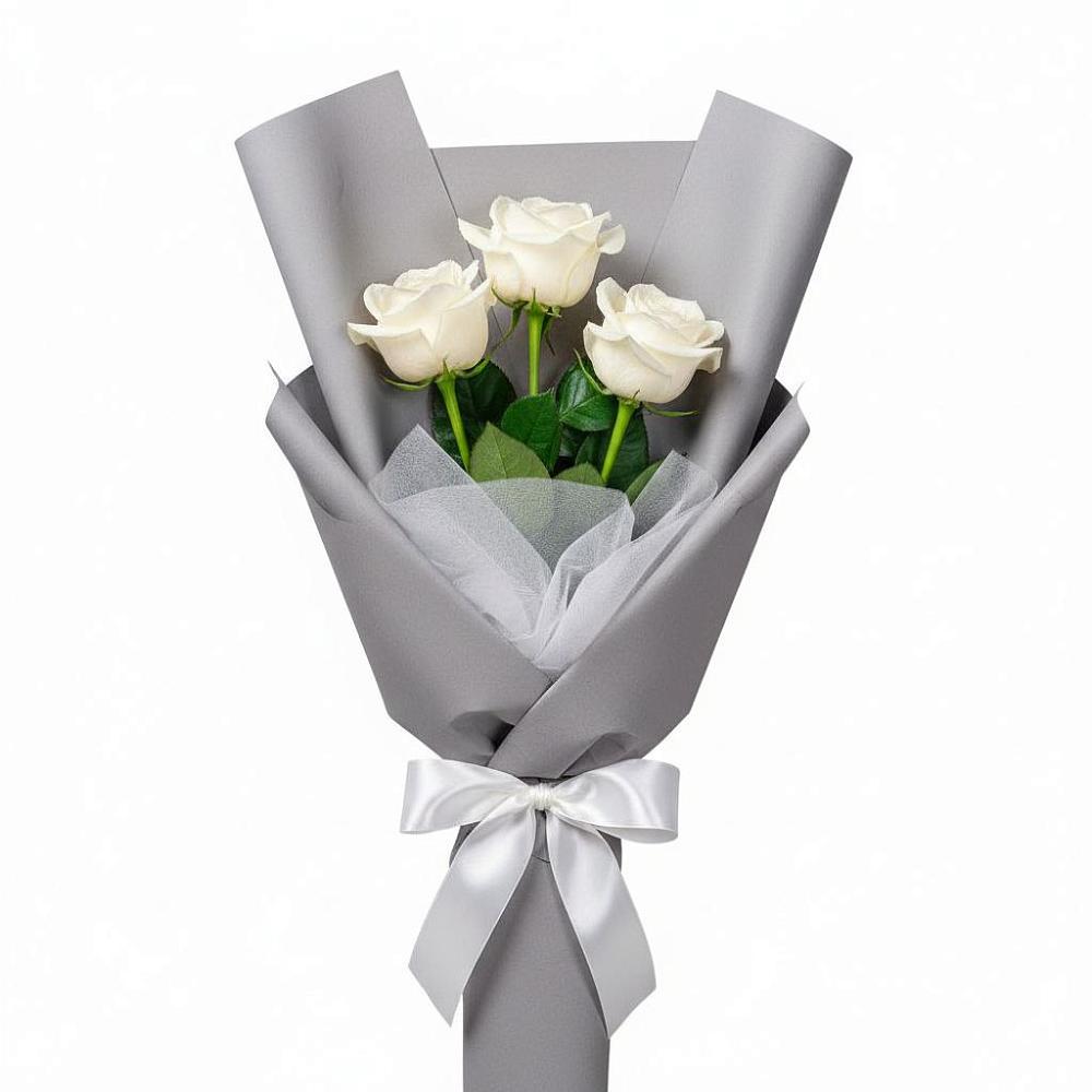Букет 3 белые розы в Кунгуре