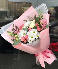 Букет цветов из:  Розы, Лизиантусы и Хризантемы в Кунгуре