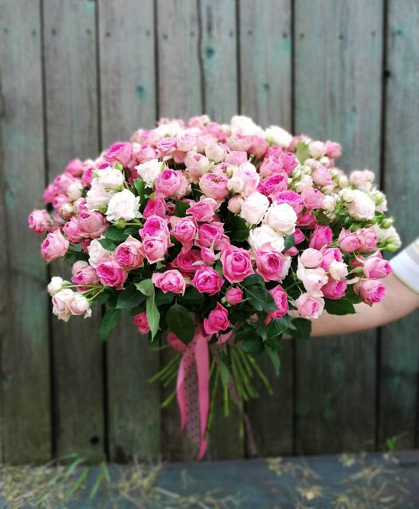 Букет Розовые кустовые розы Натали и Лав Лидия в Кунгуре