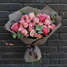 Букет цветов из:  Розы в Кунгуре
